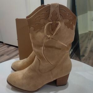 Cowgirl Boots for Women Western Country High Heel Boots Suede Zipper Mid Calf 9